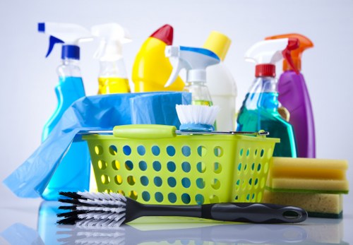 Illustration of a cookie notice on a cleaning company website